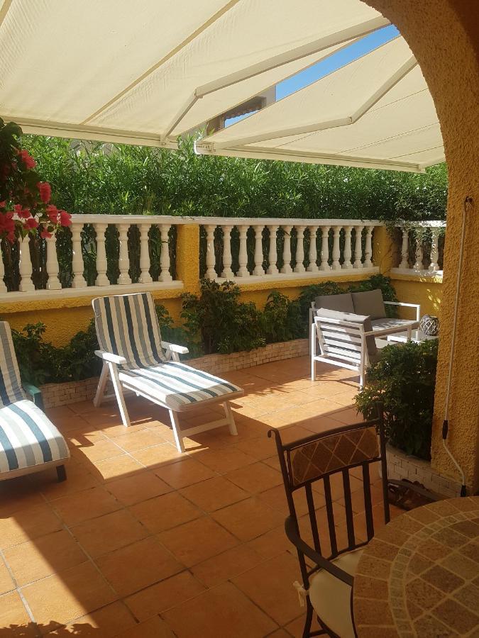 Adosado/casa Con Terraza Y Buhardilla. Playa El * Perello (Valencia)