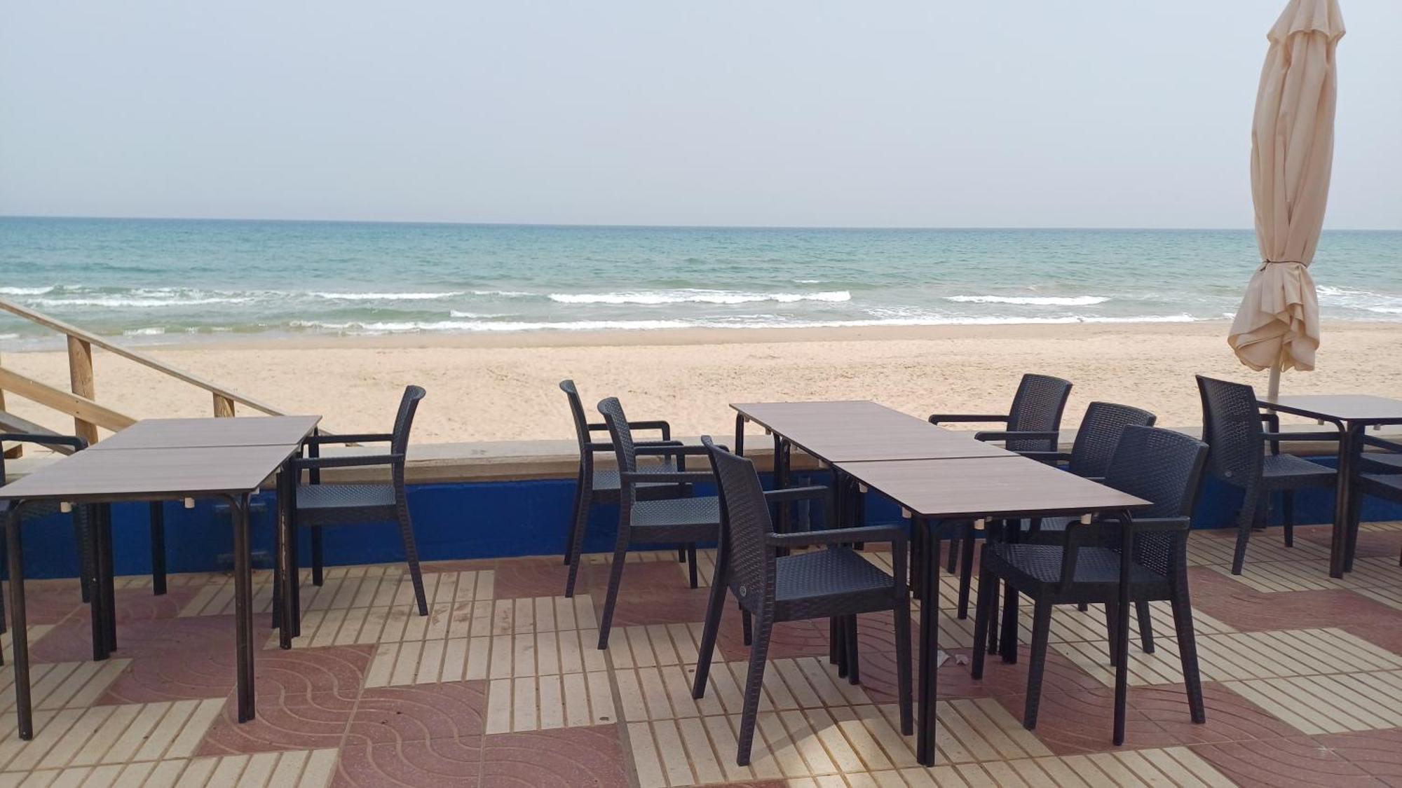 Adosado/casa Con Terraza Y Buhardilla. Playa El
