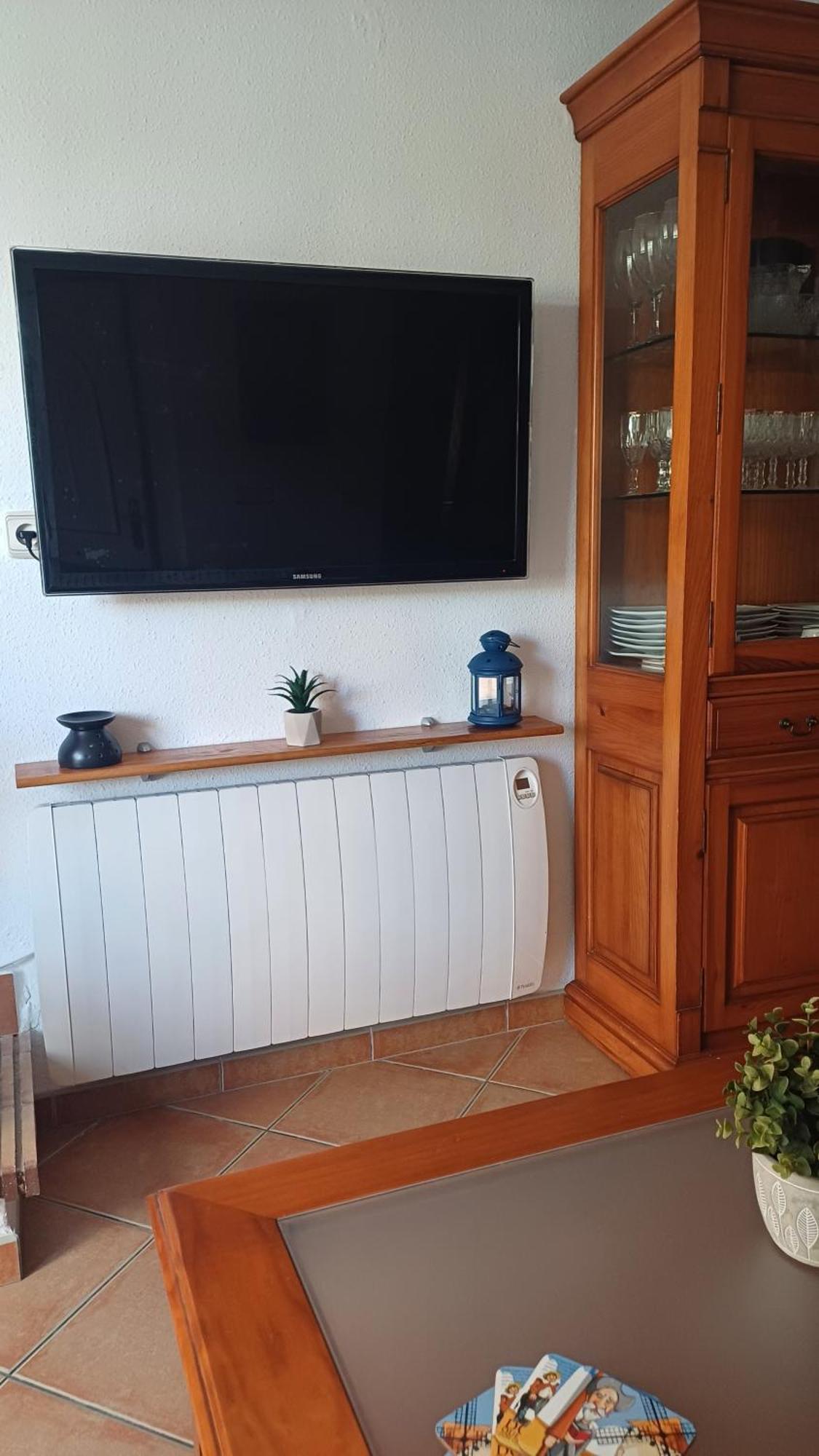 Adosado/casa Con Terraza Y Buhardilla. Playa El Holiday home Perello (Valencia)